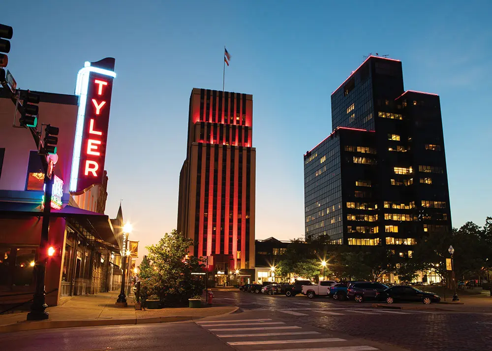 city of Tyler Texas, photo by Frank Ordonez